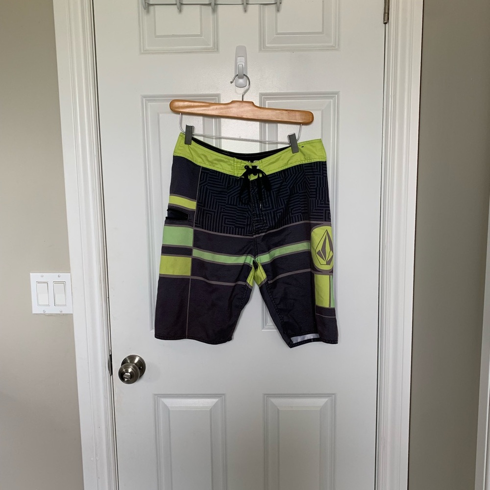 Swim trunks - Picture 2 of 6